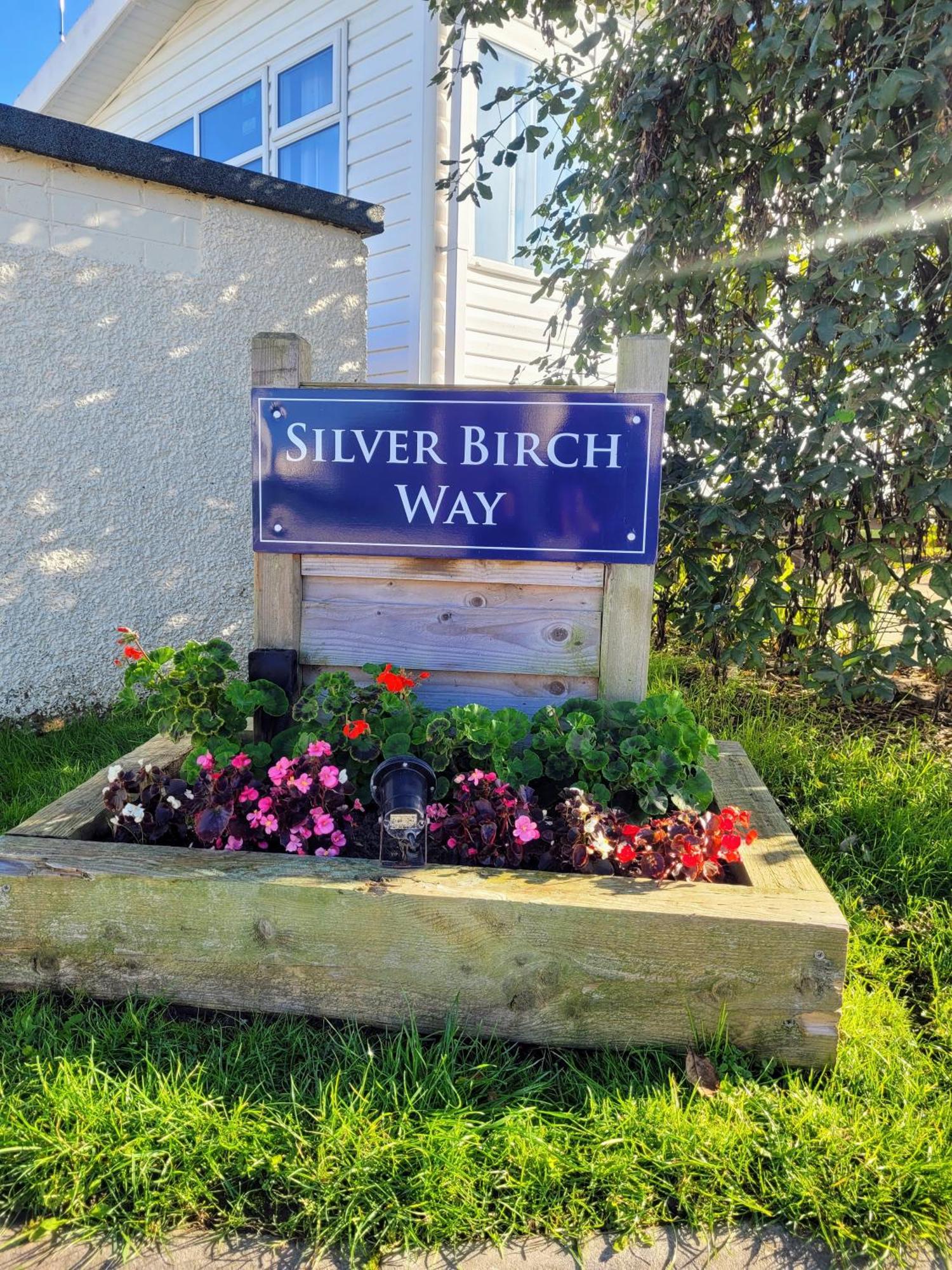 Lyons Robin Hood Holiday Park, The Shamrock Way Hotel Meliden Exterior photo