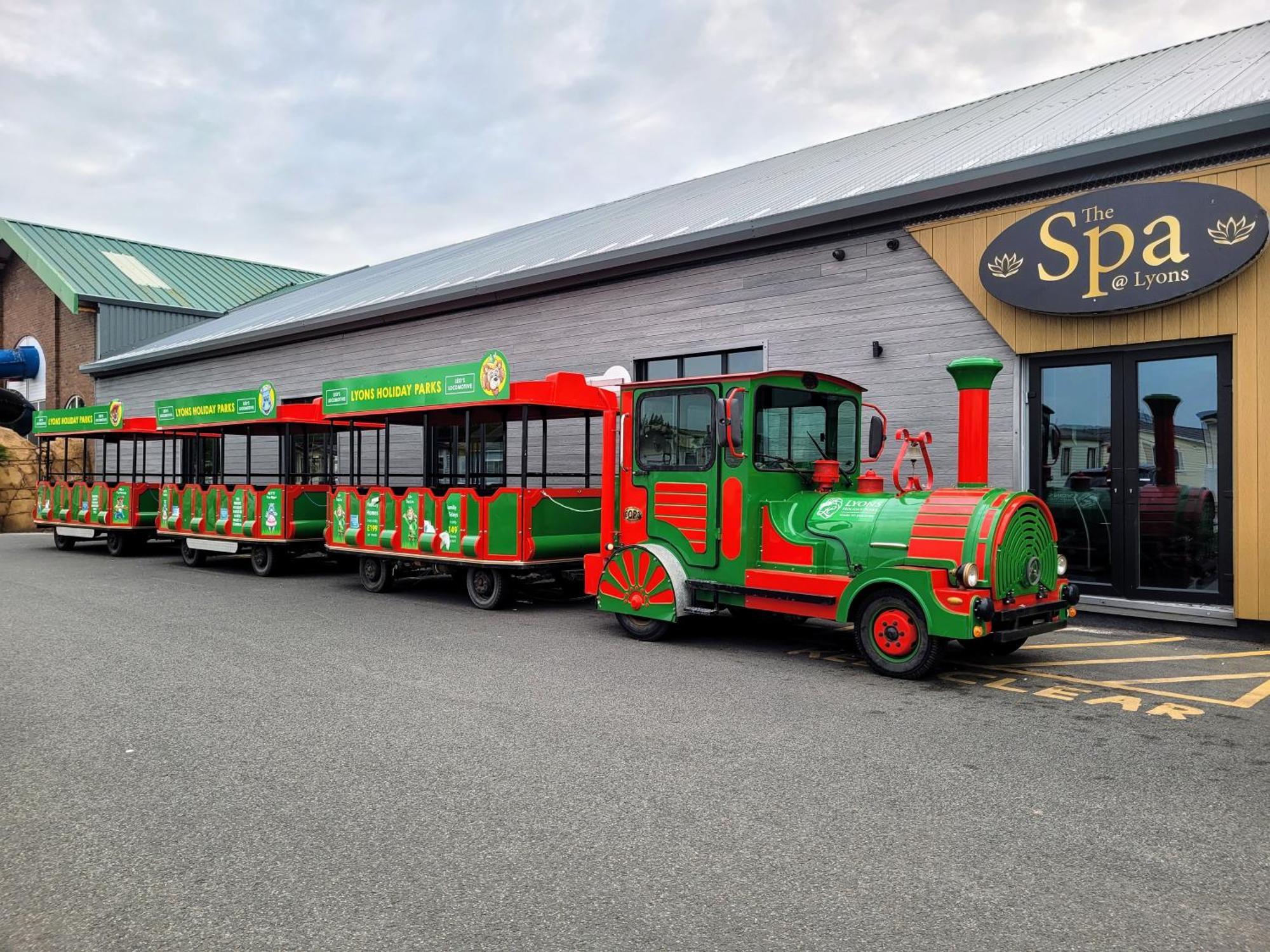 Lyons Robin Hood Holiday Park, The Shamrock Way Hotel Meliden Exterior photo